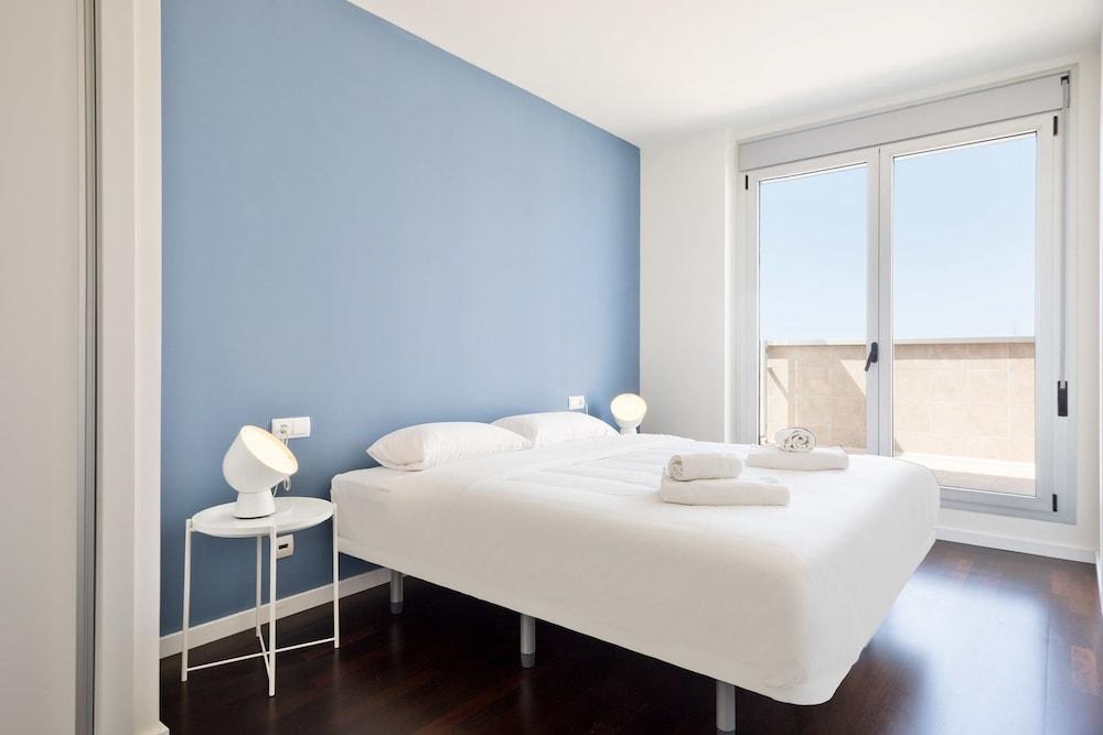 Olala Port Forum Apartments Sant Adrià de Besòs Eksteriør billede