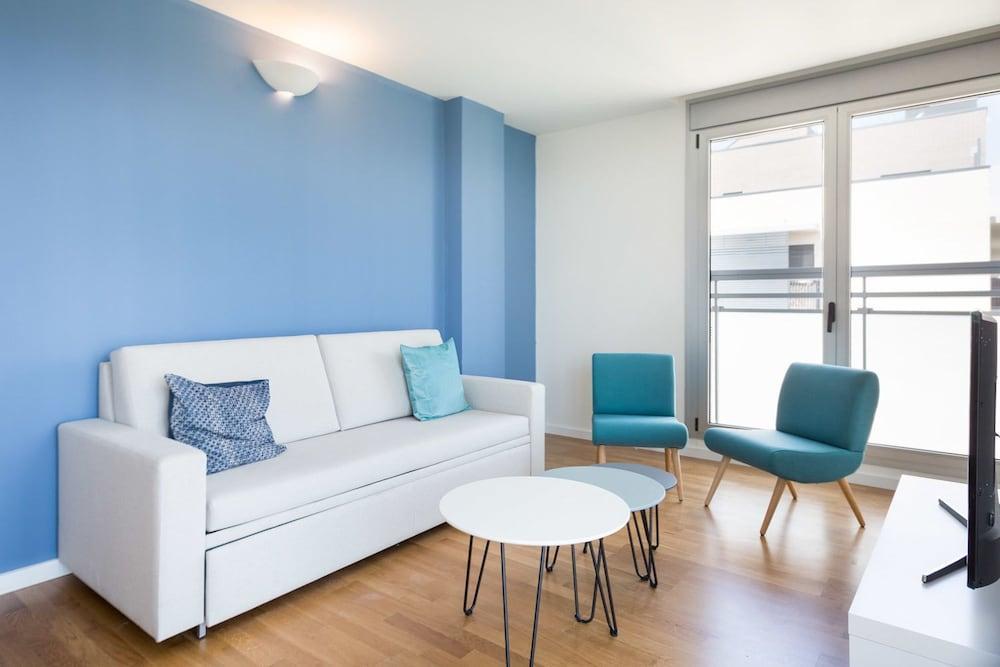 Olala Port Forum Apartments Sant Adrià de Besòs Eksteriør billede