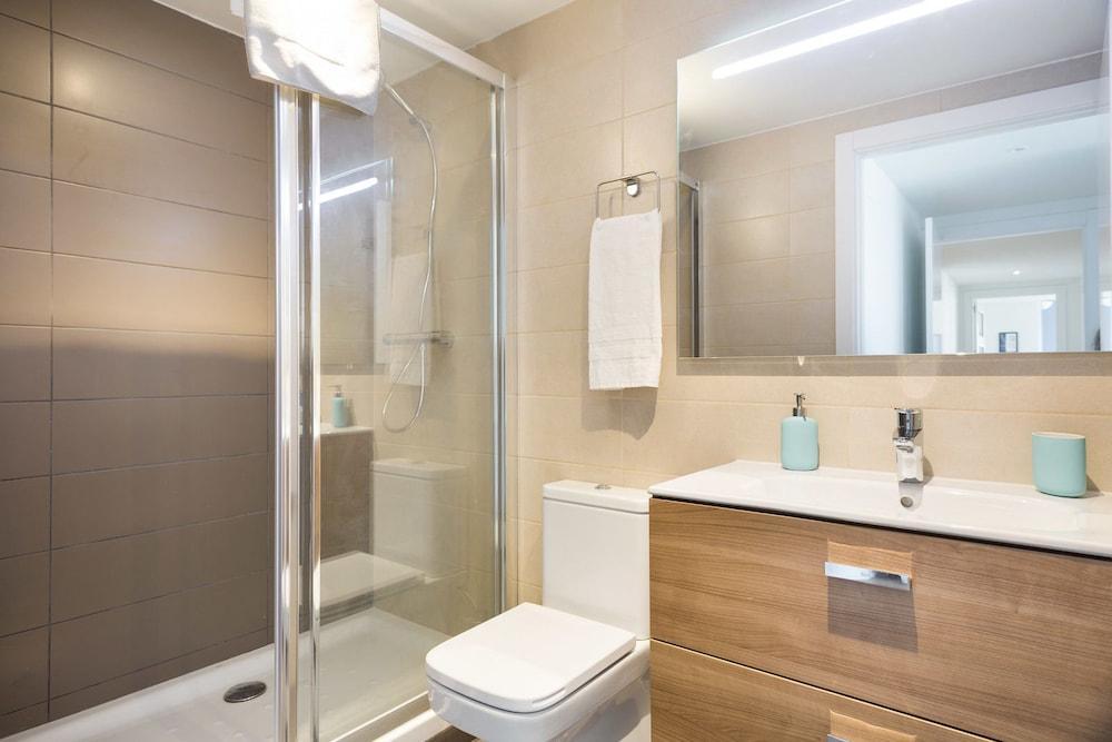 Olala Port Forum Apartments Sant Adrià de Besòs Eksteriør billede