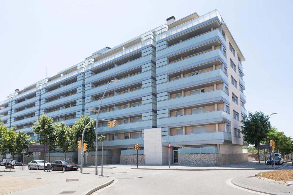 Olala Port Forum Apartments Sant Adrià de Besòs Eksteriør billede